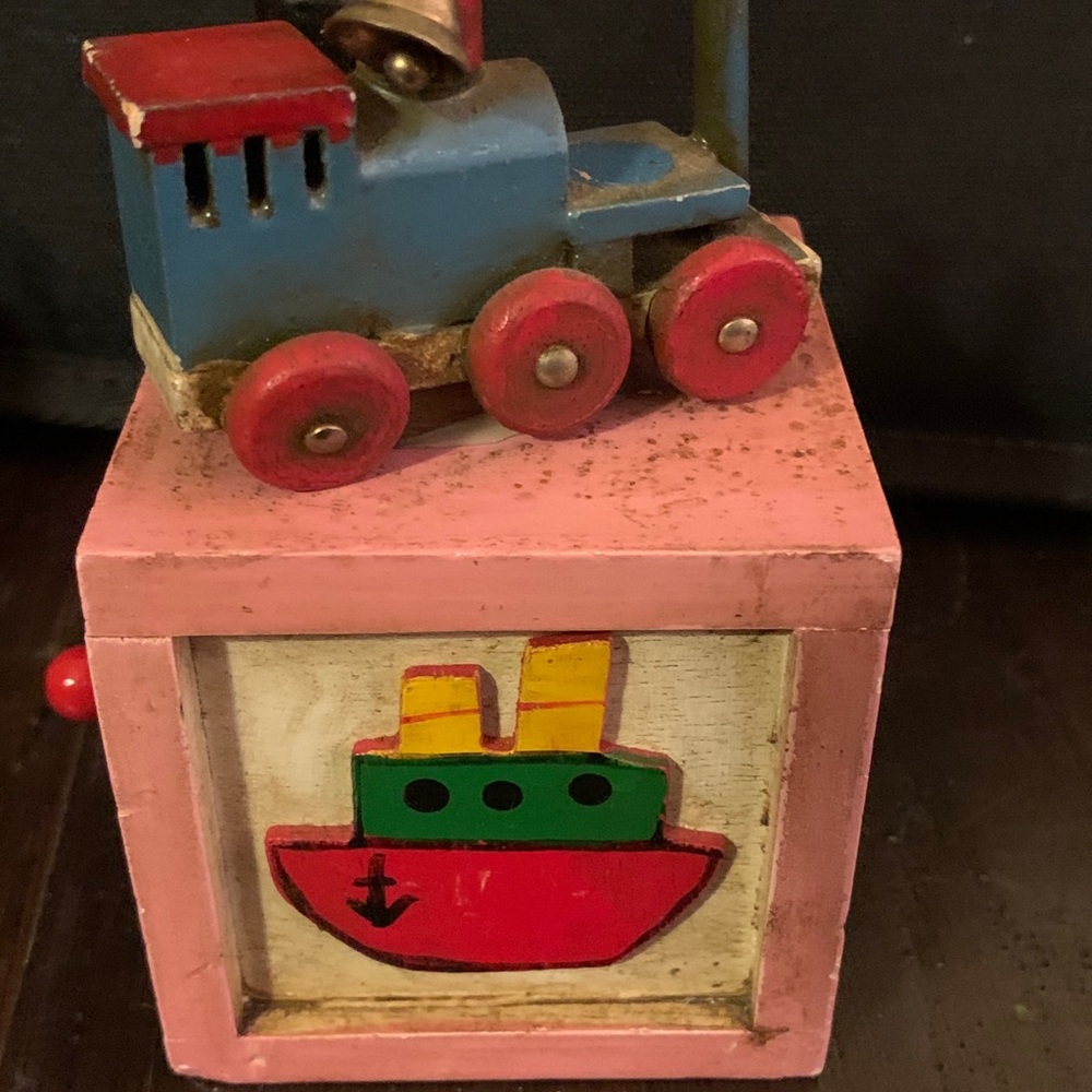 Enesco Train Music Box - Picture 3 of 4